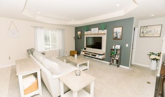 9739 Sweetwater Ln, Alexandria, KY 41001