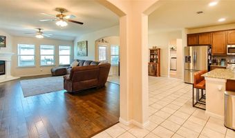 7211 Veal Station Rd, Weatherford, TX 76085