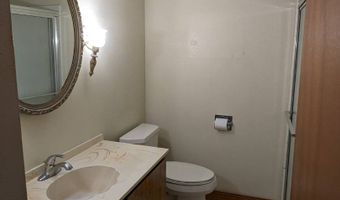 904 Guthrie St, Adair, IA 50002
