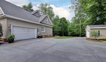 3445 Holly Fork Rd, Barhamsville, VA 23011