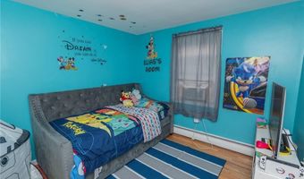 109 Fordson Ave, Cranston, RI 02910