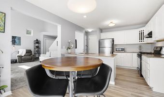 624 Abbey Mill Dr SE 11, Ada, MI 49301