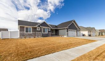 1952 47th St, Ammon, ID 83401