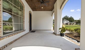 1908 Courtney Ln, Biloxi, MS 39532