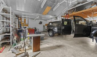 5557 N Territorial Rd, Ann Arbor, MI 48105