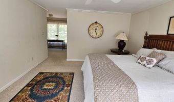 475 Sunrise Ln, Arlington, VT 05250