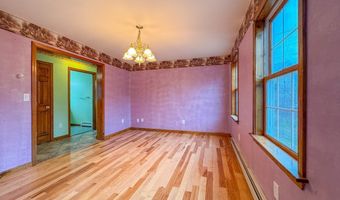 17 Harrison Ave, Bourne, MA 02532