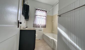 101 N Smith St, Batesville, IN 47006