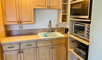 90 Auhana Rd 201, Kihei, HI 96753