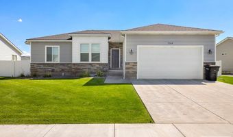 3340 Judy St, Ammon, ID 83406