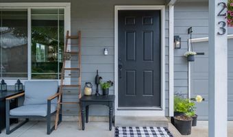 3523 COLLEGE Loop, Albany, OR 97322