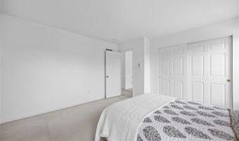 1214 Westrun Dr, Ballwin, MO 63021