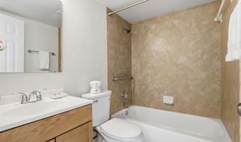 550 ORANGE Dr 5, Altamonte Springs, FL 32701