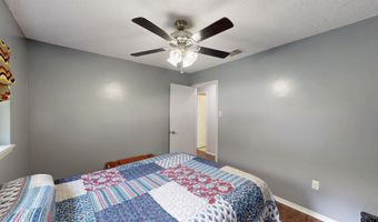 10203 Crestview Dr, Tyler, TX 75707
