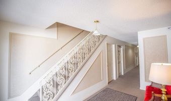 408 S Hall St 8, Algona, IA 50511