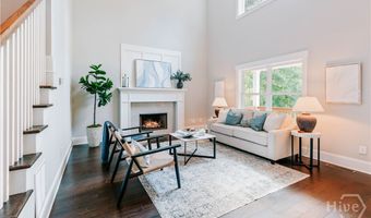 105 Inverness Rd, Athens, GA 30606