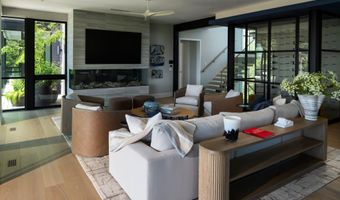 5499 Dune Dr, Avalon, NJ 08202