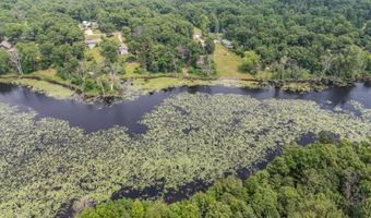 9079 BOELTER LAKE Dr, Almond, WI 54909