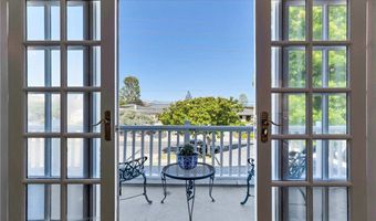 7029 Arizona Ave, Los Angeles, CA 90045