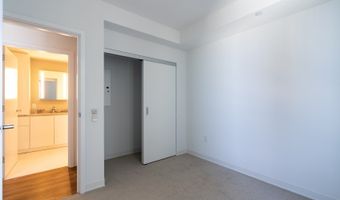 987 Queen St 2512, Honolulu, HI 96814
