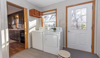 105 Ross Gdn NW, Alexandria, MN 56308