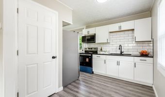 899 Antwerp Rd, Columbus, OH 43213