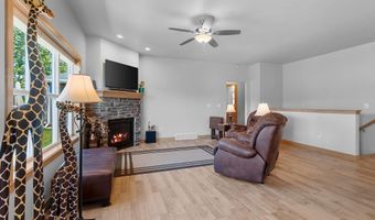 5042 MILKWEED Trl, Appleton, WI 54913