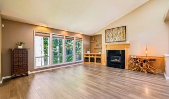 8297 SW HAYDEN Dr, Beaverton, OR 97007