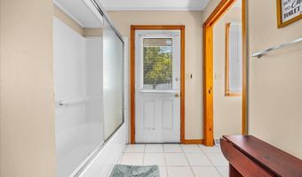 625 N Shore Rd, Absecon, NJ 08201