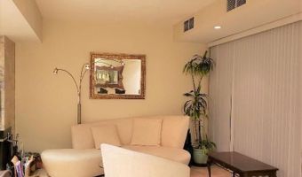 1530 KEY Blvd 1319, Arlington, VA 22209