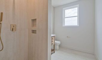 1 Railroad Ave B6, Avon By The Sea, NJ 07717