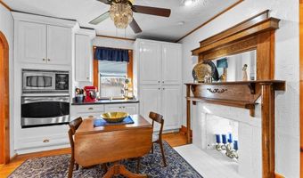 722 E 18th St, Ada, OK 74820