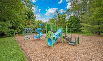 501 MATHIAS HAMMOND Way 301, Annapolis, MD 21401