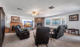 19456 Saint Timothy Ln, Apple Valley, CA 92307