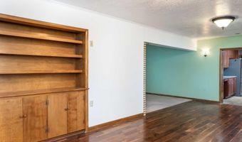 303 MESA Dr, Aztec, NM 87410