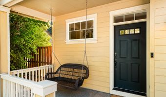 20963 Rock Park Dr, Bend, OR 97701