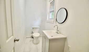 407 East Ave, Bridgeport, CT 06610