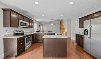 123 Lightwater Dr, Aberdeen, NC 28315
