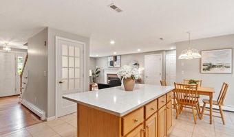 10 John Swift Rd, Acton, MA 01720