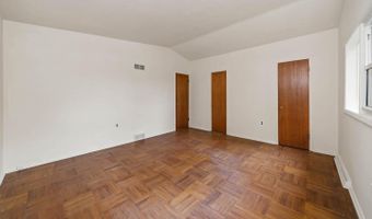 102 OLYMPIA Dr, Claymont, DE 19703