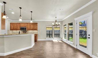 2217 Trace Ridge Dr, Weatherford, TX 76087
