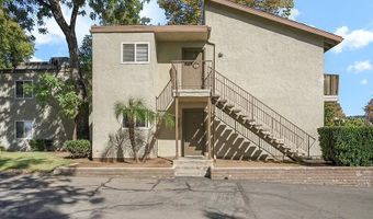 2536 White Oak Pl 1, Escondido, CA 92027