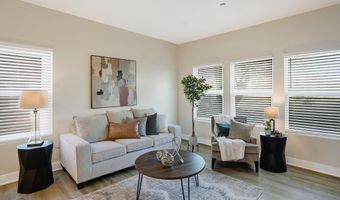 1433 Deloss St, Indianapolis, IN 46201