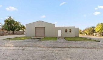 305 Sycamore, Archer City, TX 76351