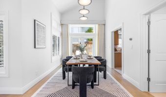 21 Ross Rd, Alameda, CA 94502