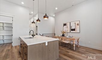 6381 W Tobi Ln, Boise, ID 83714