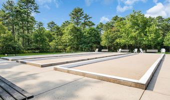 3 Raccoon Ln, Barnegat, NJ 08005