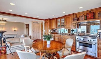 127 Harrison Ave 10, Newport, RI 02840