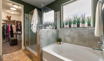 7348 Tree Line Ave NW, Albuquerque, NM 87114