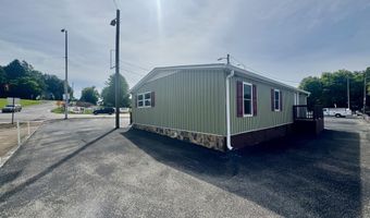 4 Green St, Athens, TN 37303